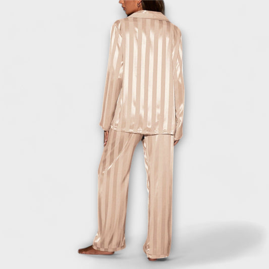 Pijamas de Luxo